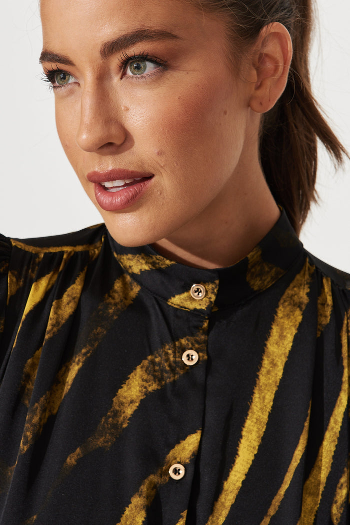 Pippa Maxi Dress In Black With Yellow Print - detail