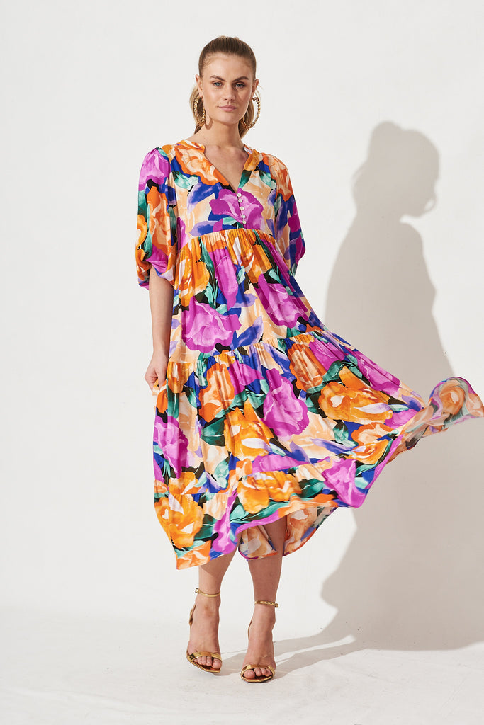 Keely Maxi Dress In Multi Floral