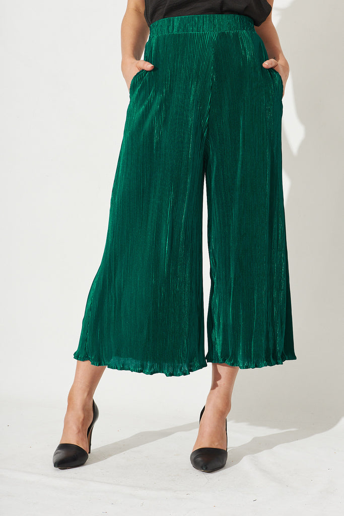 Rowena Pants In Emerald Plisse - Front