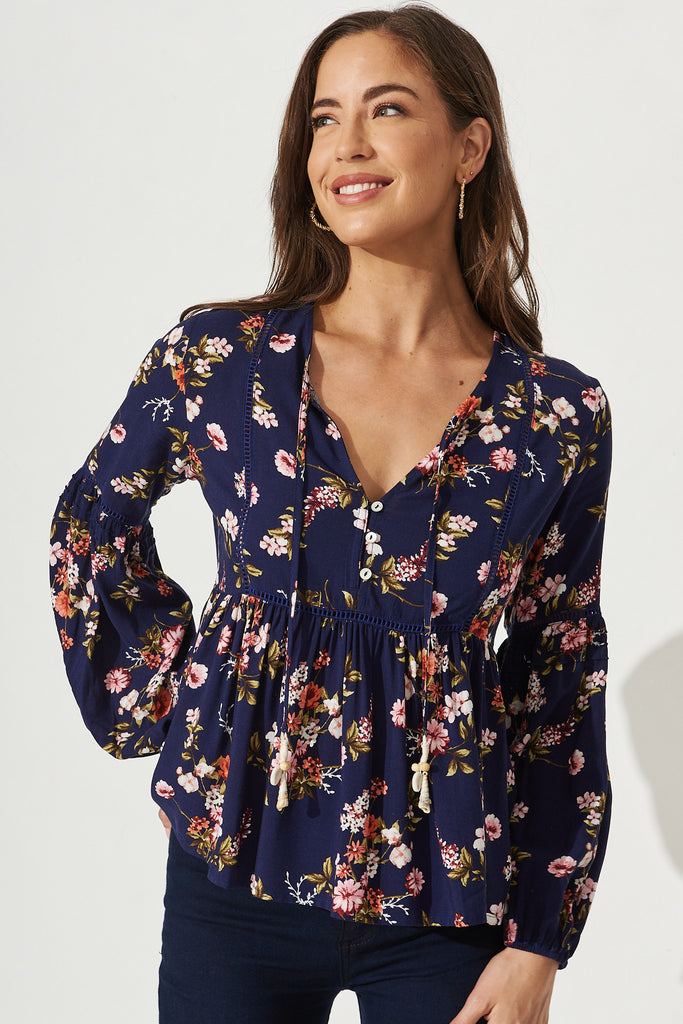 Shandy Top In Navy Floral