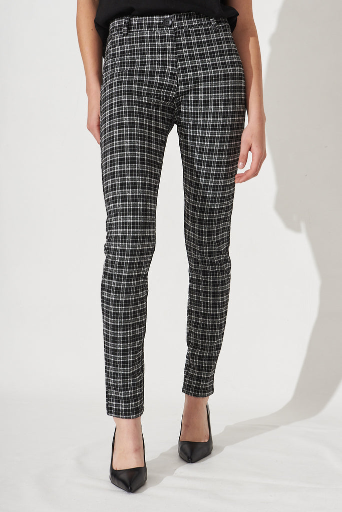 Workflow Skinny Pants In Black Check - Front