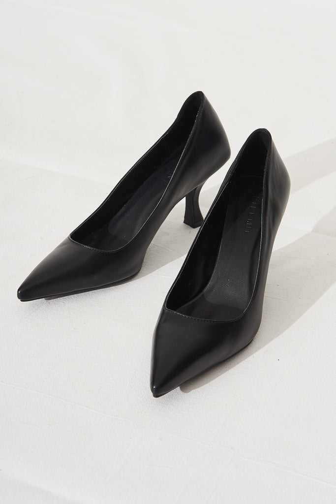 Billini Yvan Heel in Black - Full Length