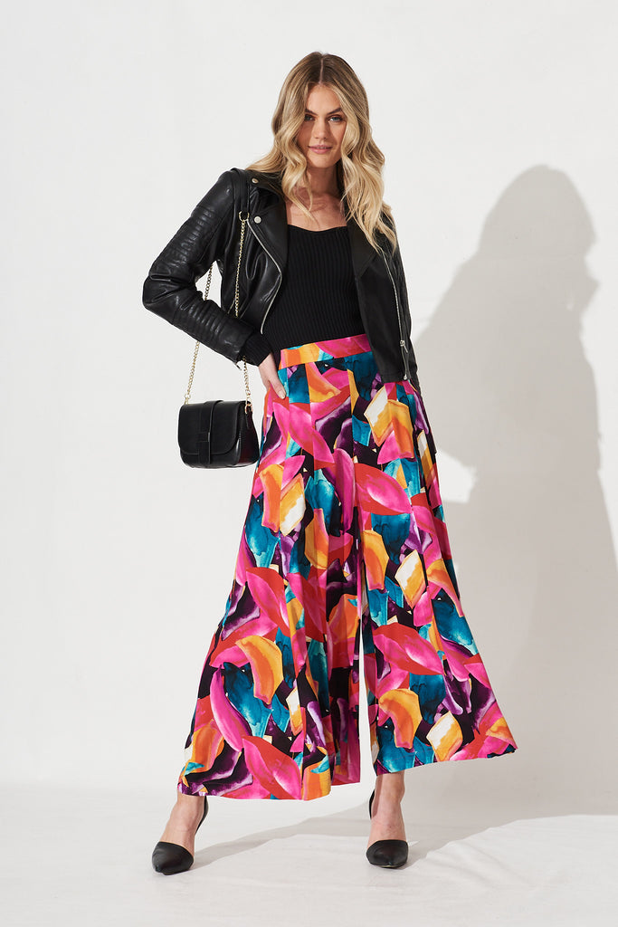 Sugary Pants In Black With Multi Leaf Print - Full Length Styling