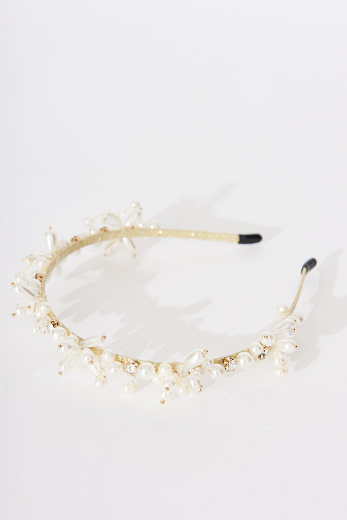 August + Delilah Vesta Headband In White With Pearl - top