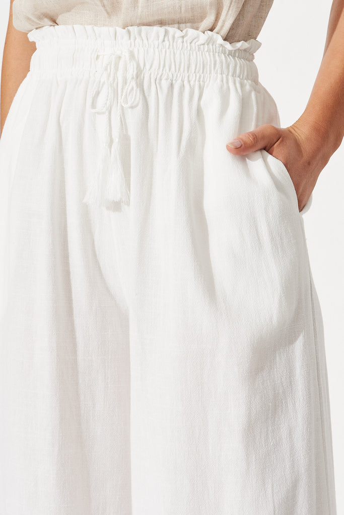 Amelia Pants In White Linen Blend - detail