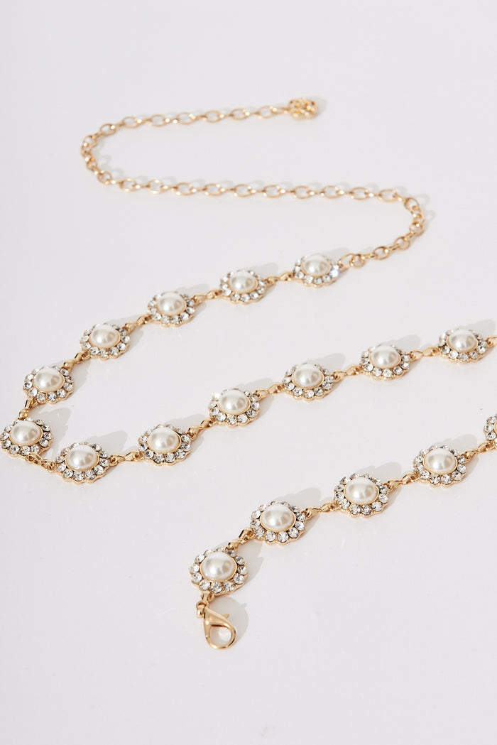 August + Delilah Gilda Pearl And Chain Belt In Gold - detail