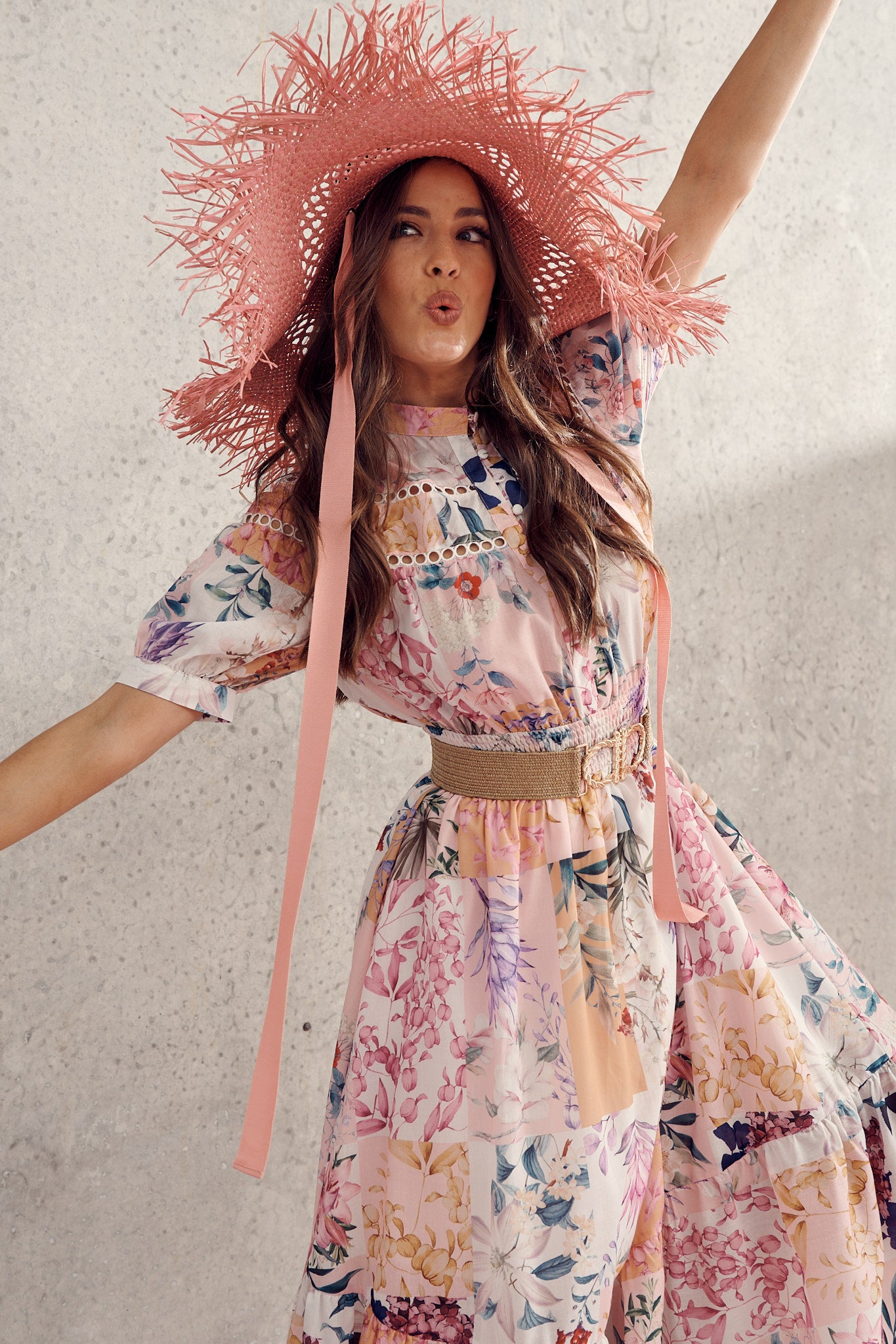 'lynette' cotton gauze floral print tiered midi dress reviews Named after @lynetteyoder_ , the 'Lynette' Cotton Gauze Floral Print Tiered Midi Dress is made out of 100% cotton gauze fabric with a sweet ditsy floral, ensuring comfort and style. This dress