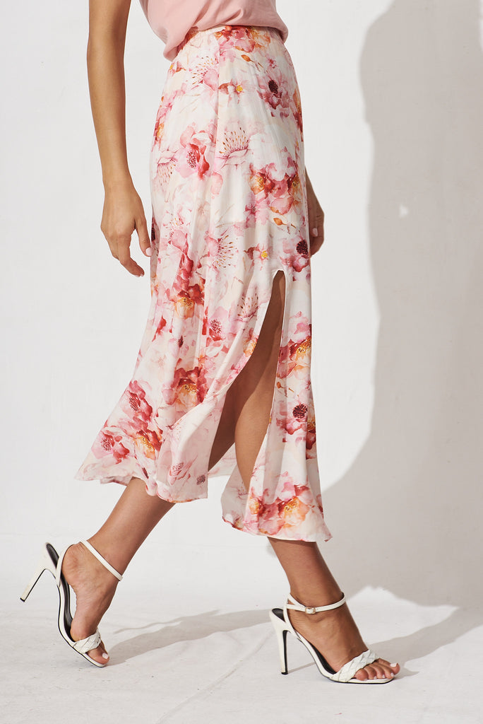 Kairi Midi Skirt In Blush With Pink Floral - side