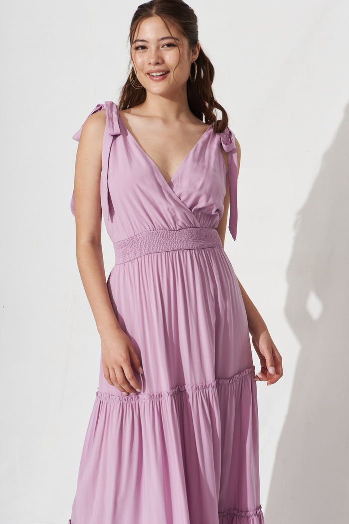 Syracusa Maxi Dress In Purple - front