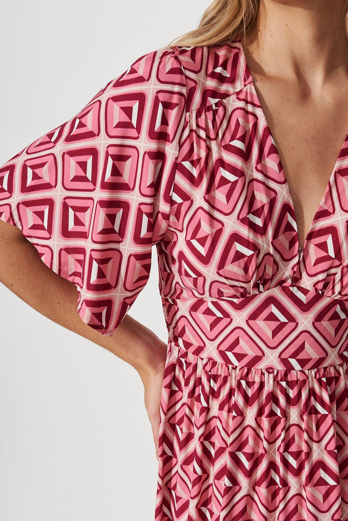 Caitlyn Maxi Dress In Pink Geometric Print - detail
