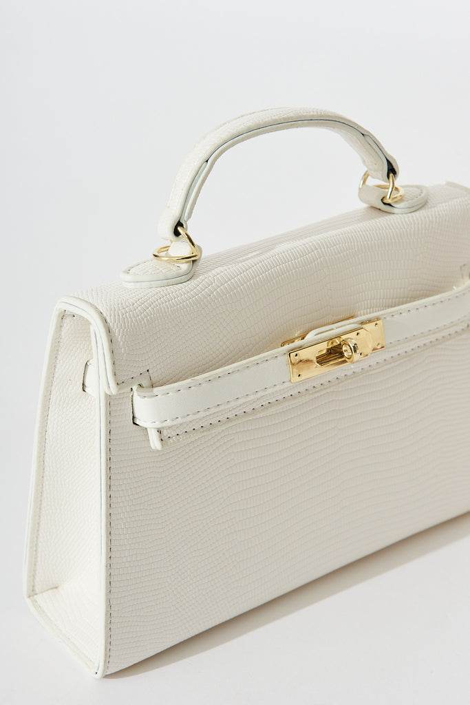 August + Delilah Partia Sling Bag In White Textured - detail