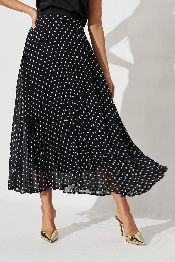 Tallie Midi Pleat Skirt In Black With White Spot Chiffon - front