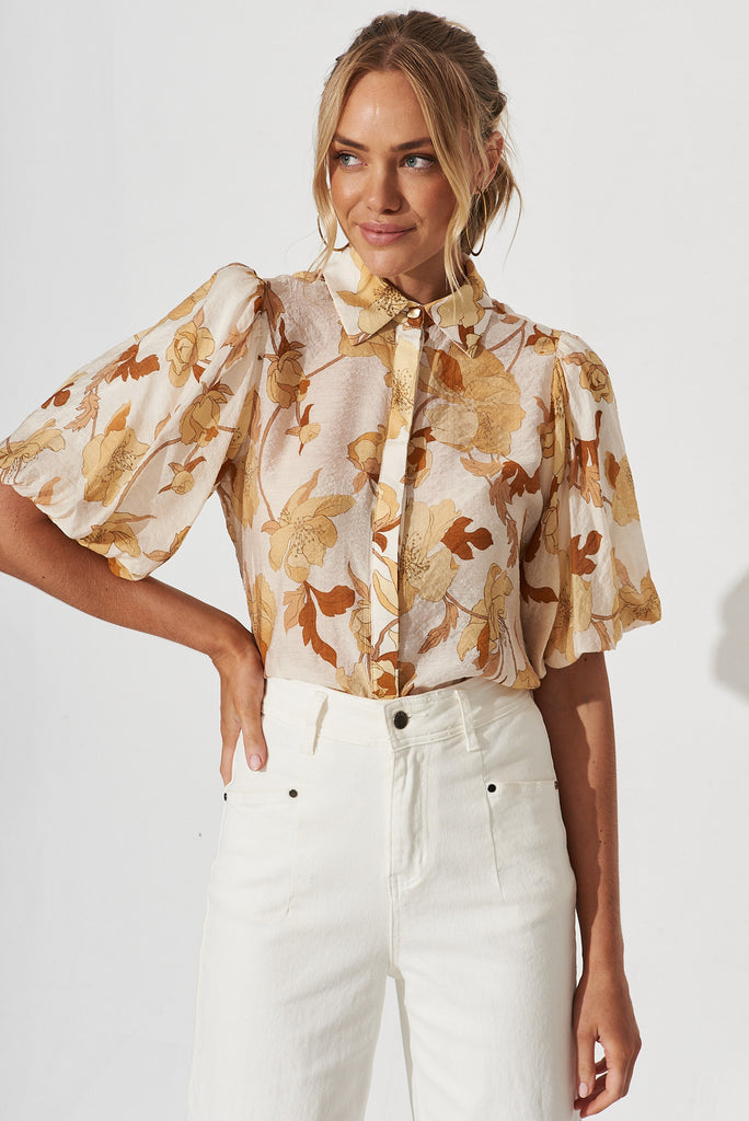 Aeryn Shirt In White With Rust Floral - front