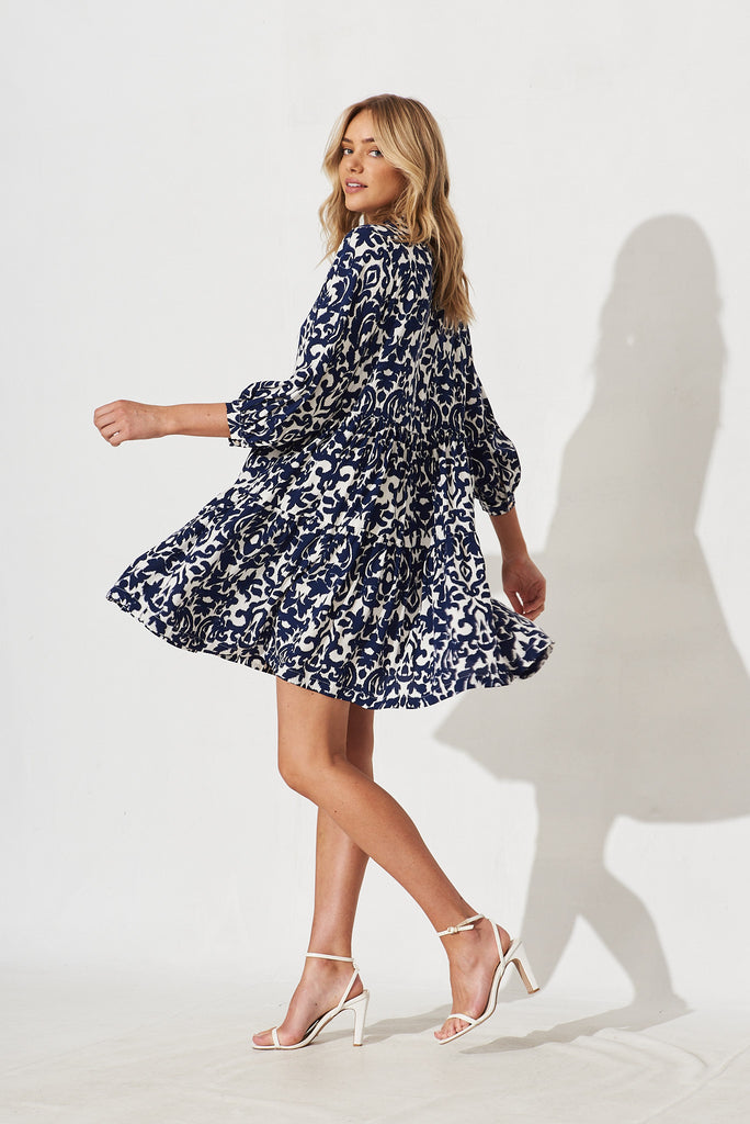 Caracelle Smock Dress In White With Navy Print - side