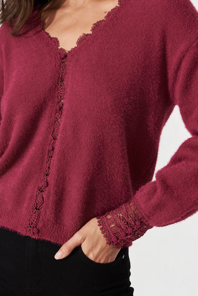 Edmondale Knit In Magenta Wool Blend - detail
