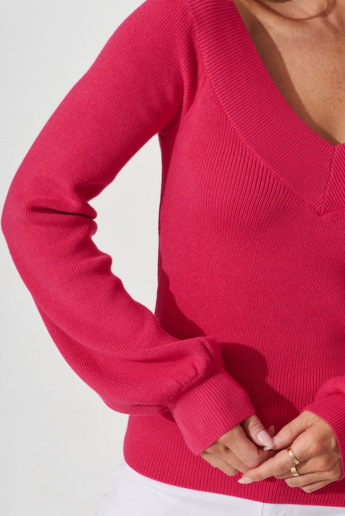 Oshawa Knit In Hot Pink - detail