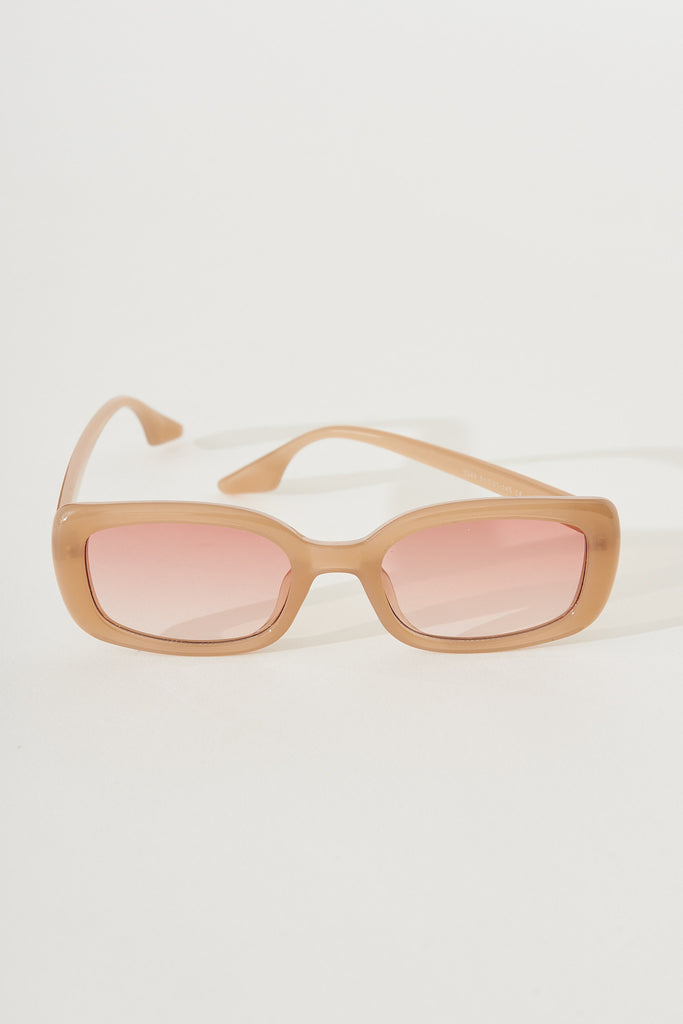 August + Delilah Portia Rectangular Sunglasses In Latte Brown - front