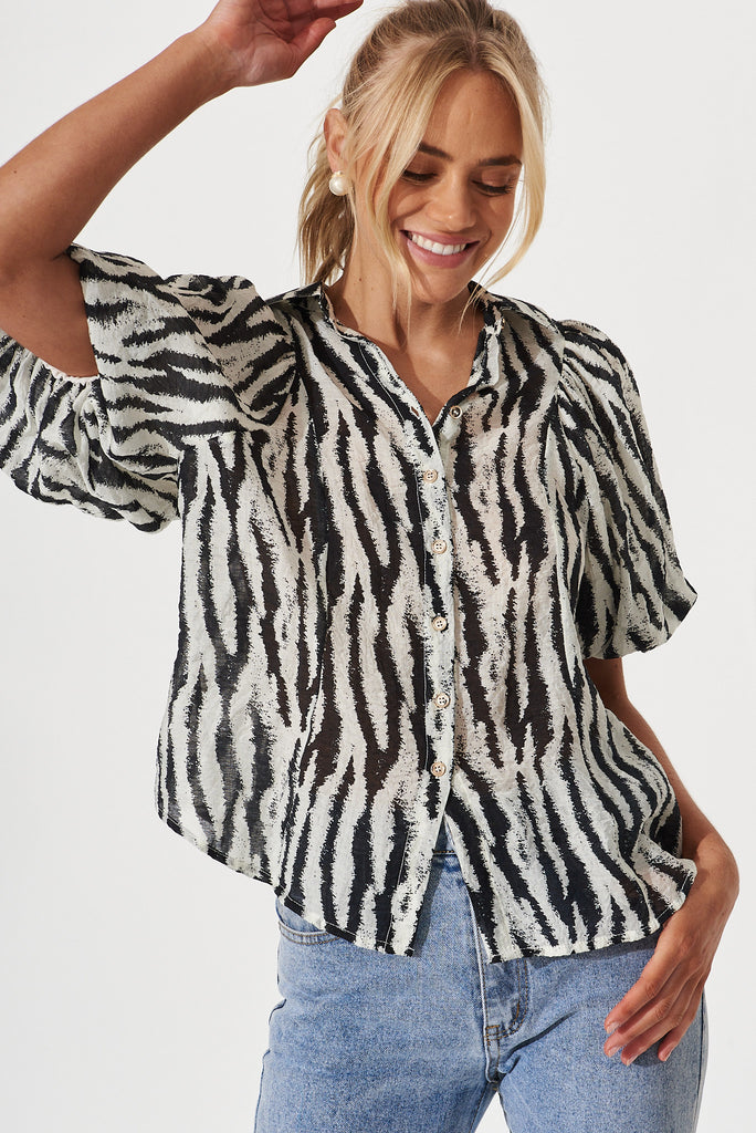 Bluebell Shirt In Black And White Leopard Print - front