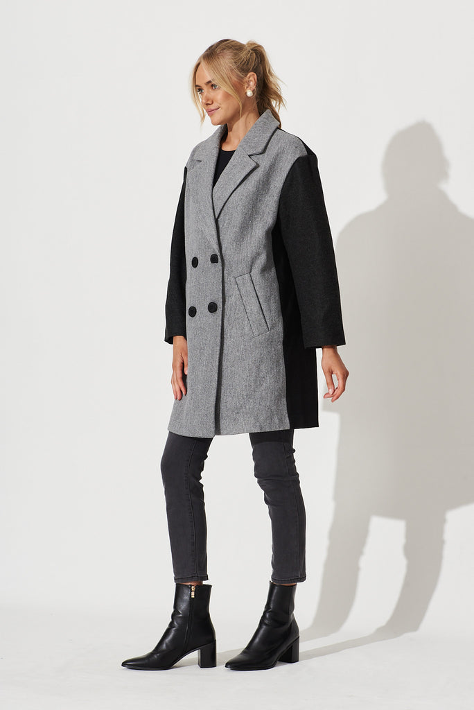 Moana Coat In Grey With Black Colourblock - side