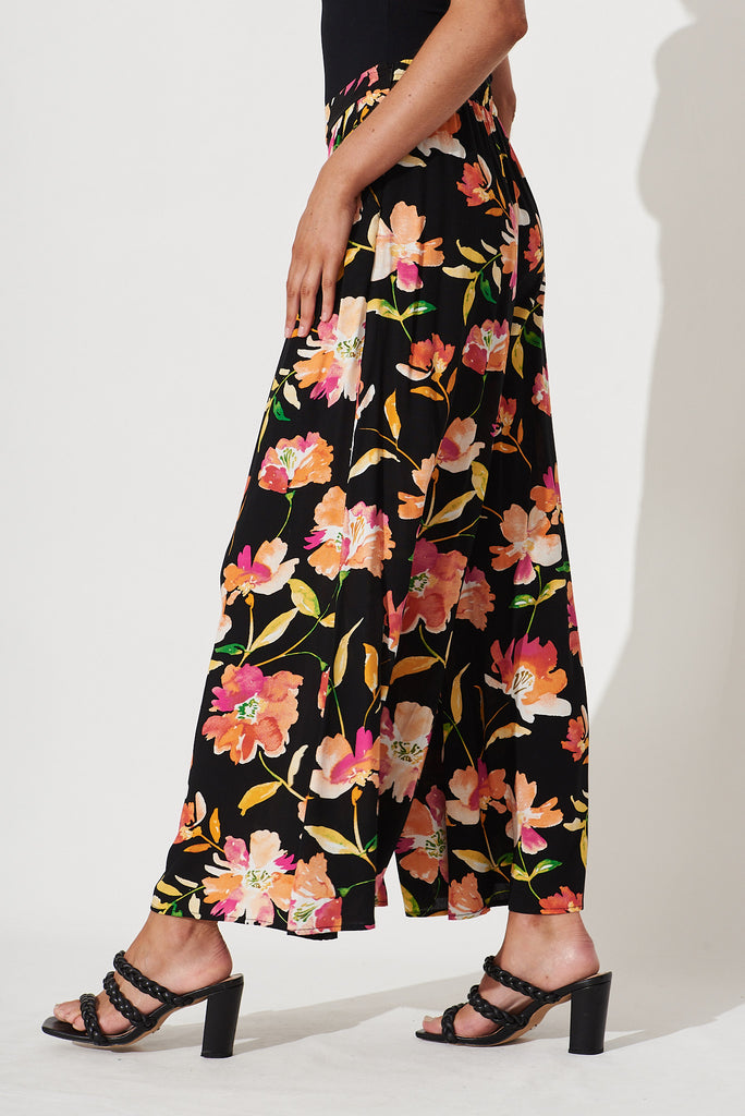 Ellia Pants In Black With Apricot Floral - side
