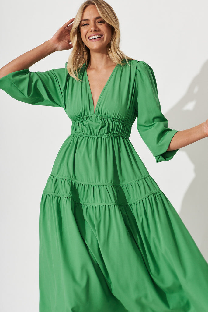 Blossom Midi Dress In Green - front