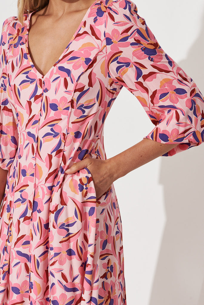 Nigella Maxi Dress In Pink With Navy Floral - detail