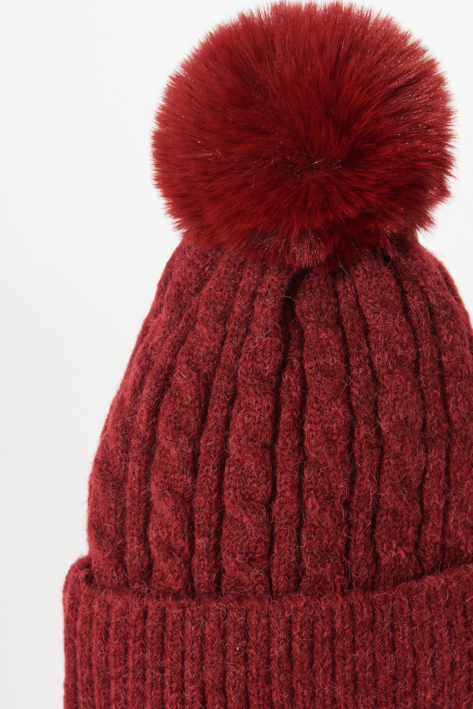 August + Delilah Trace Knit Beanie In Fuchsia With Pom Pom - detail
